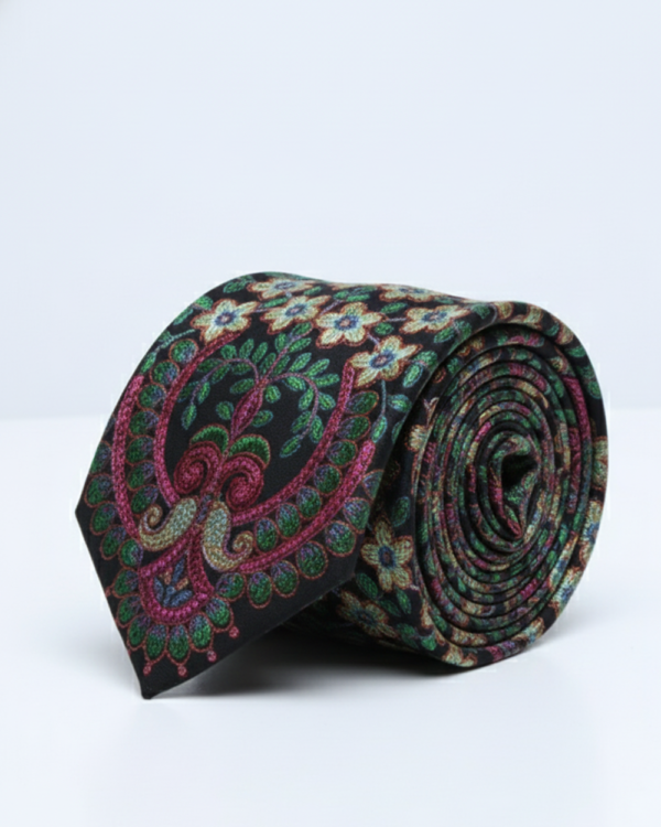 Luxury Handcrafted Silk Tie with Ornate Floral Motif ? Black